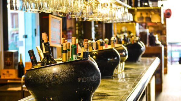 bar 918541 1920