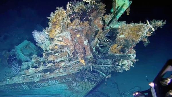 Colombia shares unprecedented images of treasure laden wreck Top Stories