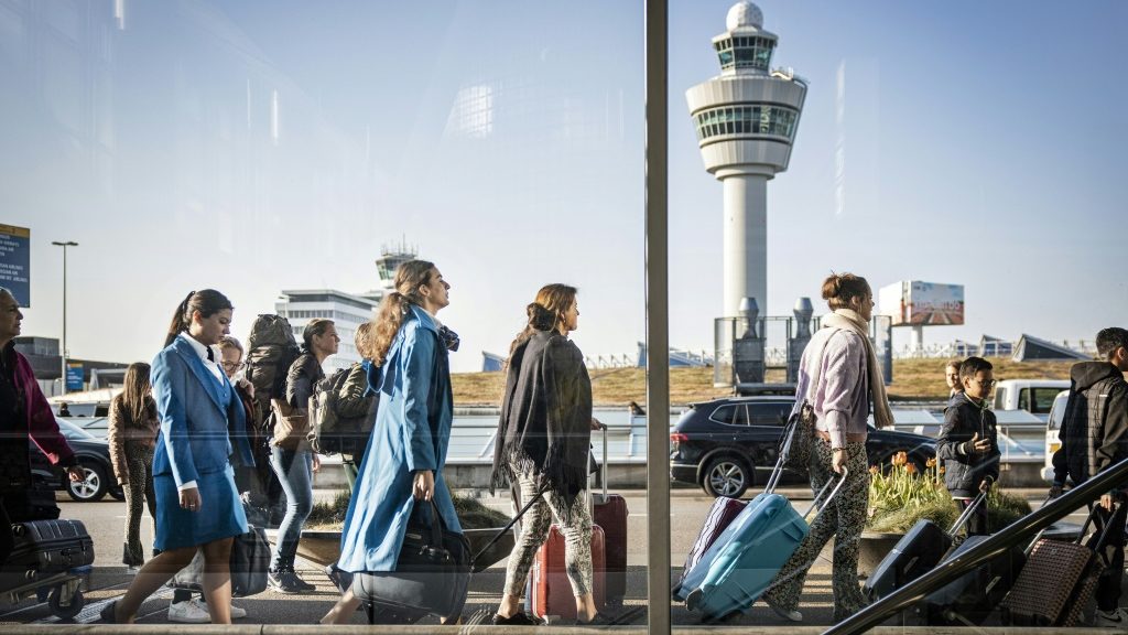 Summer travel miserable ahead as industrial workers in rebellion - AFR | Online Free Press release news distribution - Vimarsana News