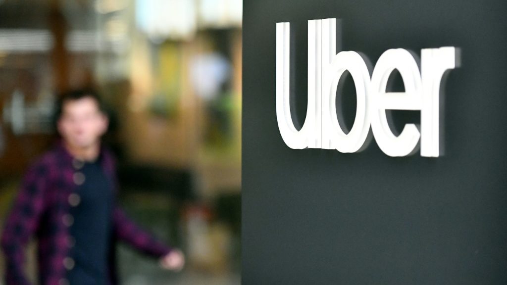 Uber signs Australian gig worker rights deal - AFR | Online Free Press release news distribution - Vimarsana News