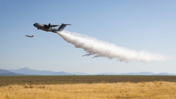Airbus tests military aircraft A400M as a water bomber