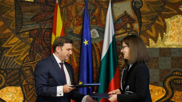 Bulgaria and North Macedonia sign agreement paving the way for