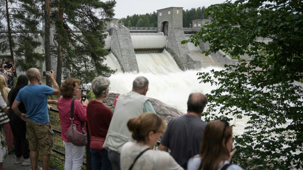Russian tourists in Finland greeted with Ukrainian anthem - Health and Lifestyle News - Report by AFR | Online Free Press release news distribution - Vimarsana News