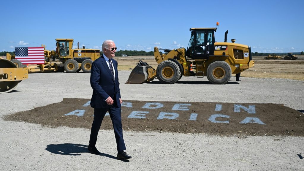 Gripes over electric car tax credit as Biden visits Detroit show - AFR | Online Free Press release news distribution - Vimarsana News