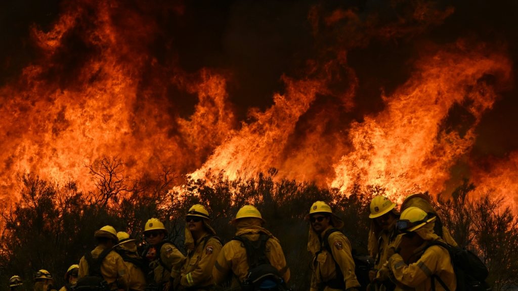 Firefighters brace for mudslides as storm moves into California - US News News - Report by AFR | Online Free Press release news distribution - Vimarsana News