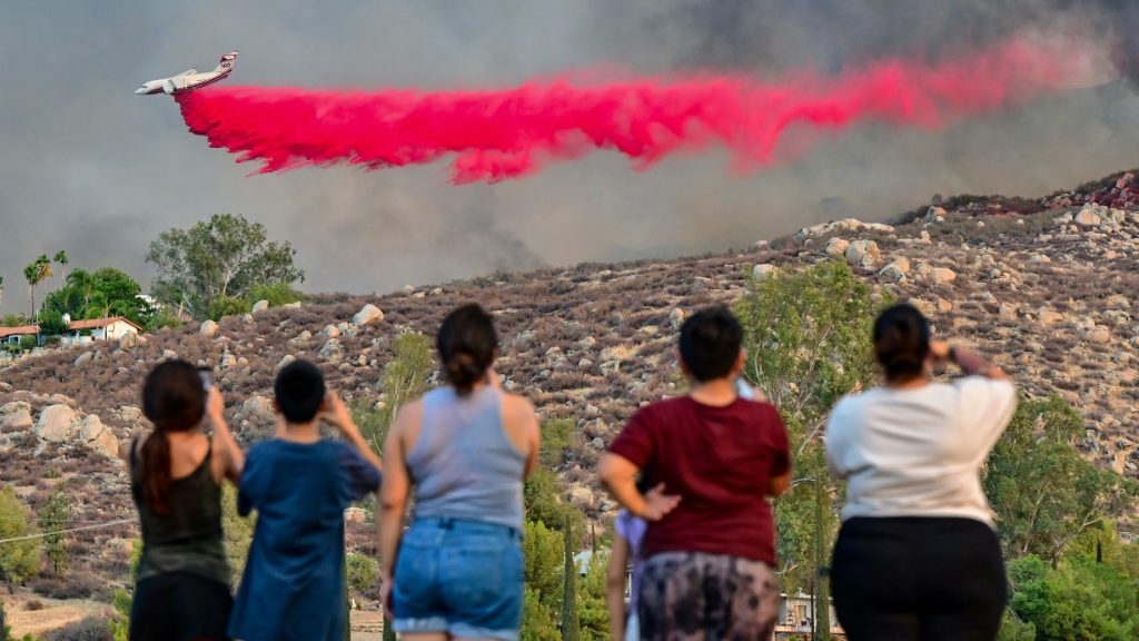 Western US heat wave to wane, but more fire danger ahead: forecast - US News News - Report by AFR | Online Free Press release news distribution - Vimarsana News
