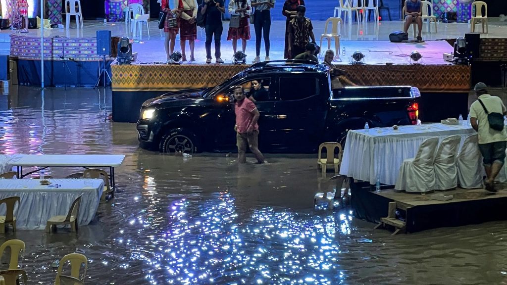 31 killed as storm lashes southern Philippines - Asia Pacific News News - Report by AFR | Online Free Press release news distribution - Vimarsana News