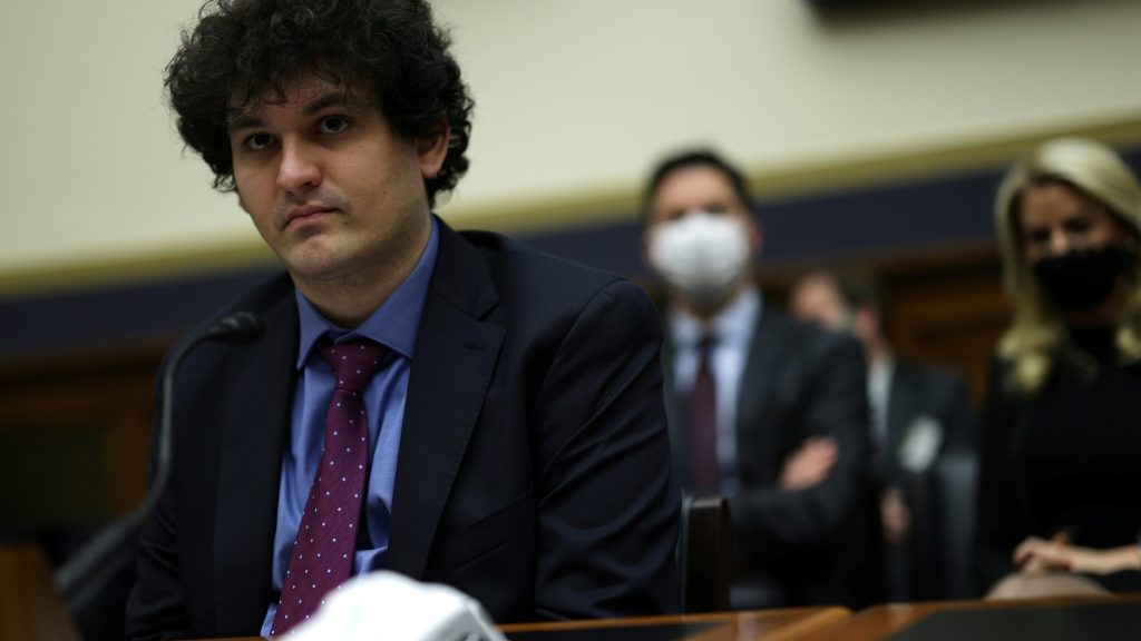 Crypto kid Sam Bankman-Fried falls prey to Binance - AFR | Online Free Press release news distribution - Vimarsana News