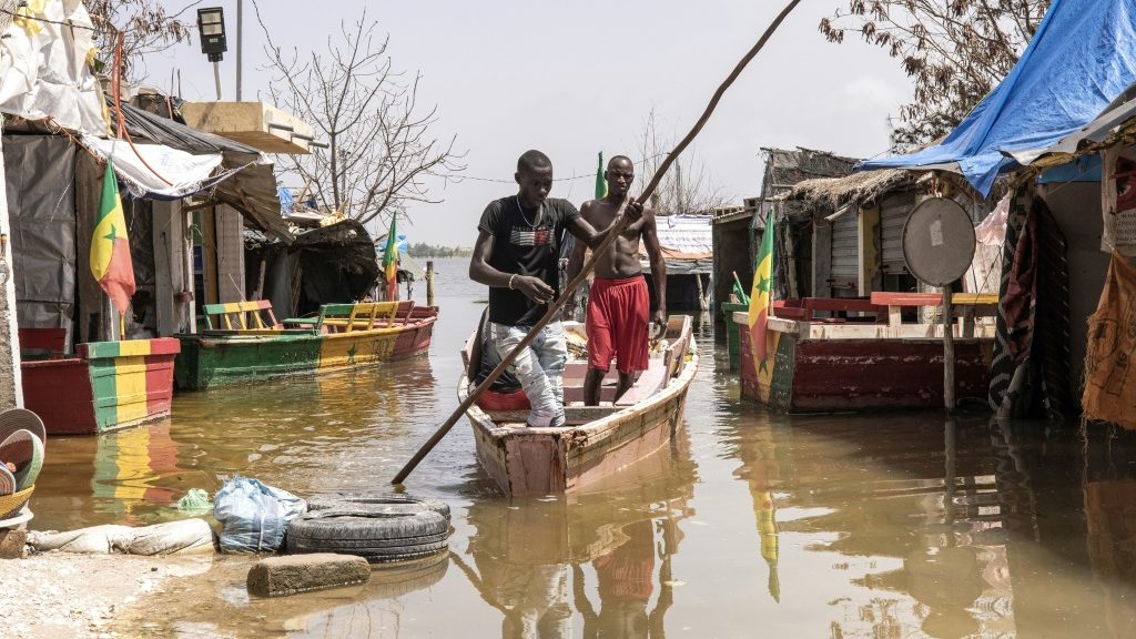 Floods wash away salt industry and tourism at Senegal's 'Pink Lake' - Science-Environment News - Report by AFR | Online Free Press release news distribution - Vimarsana News