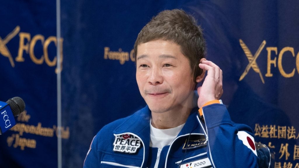 Japanese billionaire Maezawa announces crew of artists for lunar voyage - Science-Environment News - Report by AFR | Online Free Press release news distribution - Vimarsana News