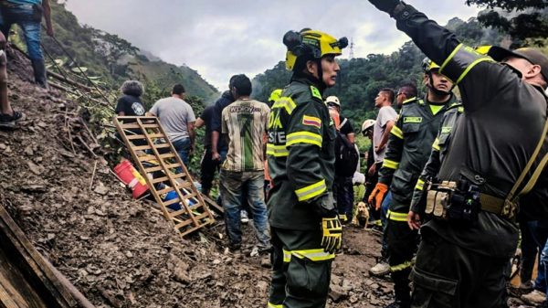 Landslide in Colombia leaves three dead 20 trapped