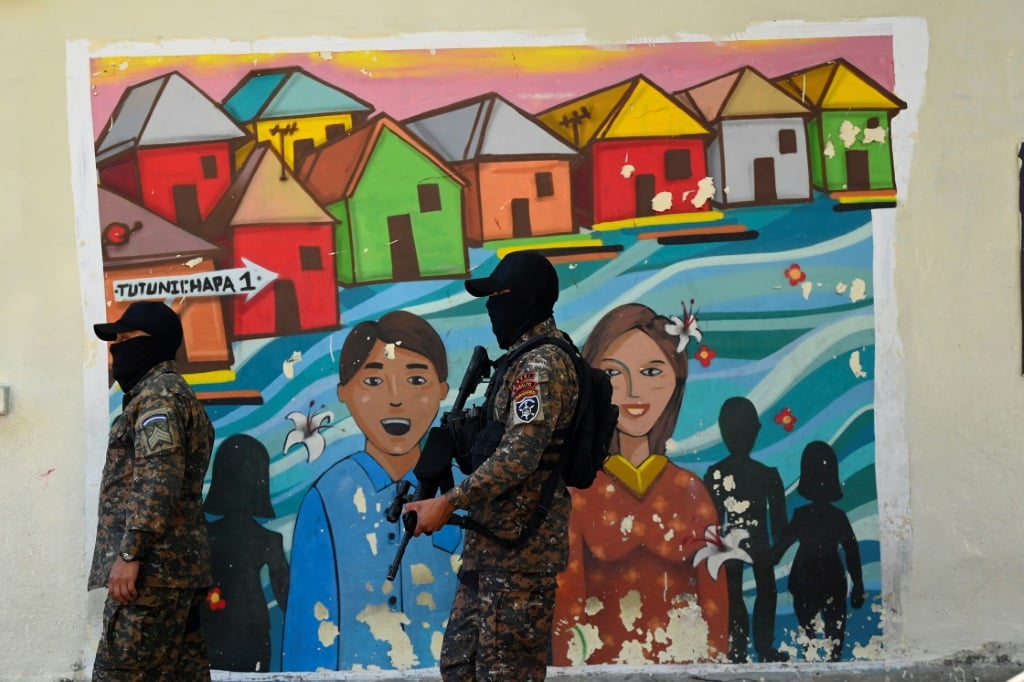 Salvadoran troops encircle capital district in second gang crackdown | Online Free Press release news distribution - TopWireNews.com