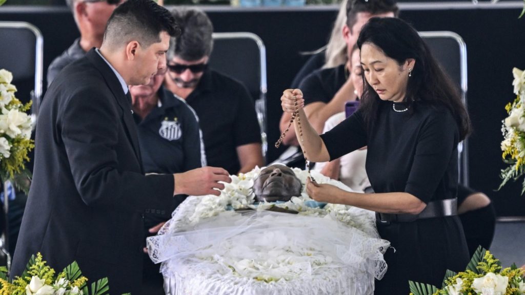 Brazil says final farewell to 'King' Pele | Online Free Press release news distribution - Vimarsana News