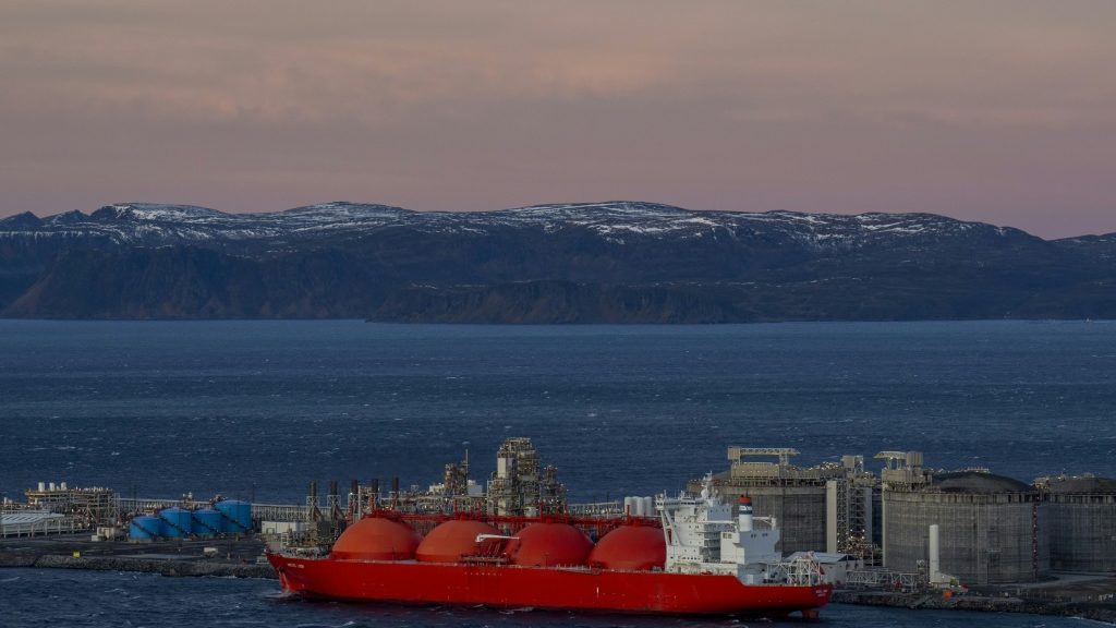 Norway to offer record number of Arctic oil, gas exploration blocks - International News News - Report by AFR | Online Free Press release news distribution - Vimarsana News