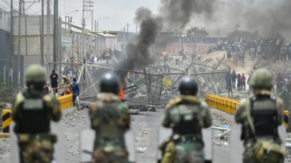 Peru protests rage on despite presidents plea for calm