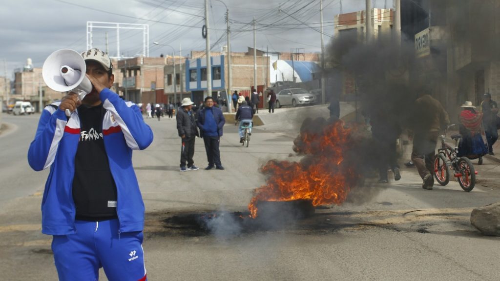 Peruvians clamor anew for president's removal | Online Free Press release news distribution - Vimarsana News