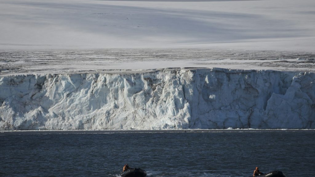 Runaway W. Antarctic ice sheet collapse not 'inevitable': study - Top Stories News - Report by AFR | Online Free Press release news distribution - Vimarsana News