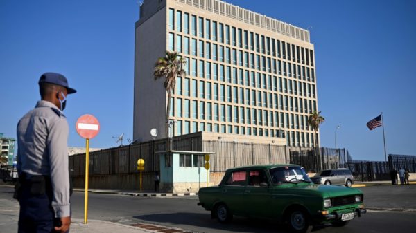 US resumes full immigrant visa service in Havana