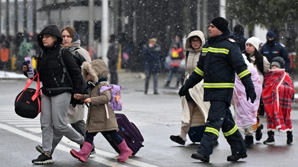 The precious rucksacks key to unlocking Ukrainian kids' war trauma | Online Free Press release news distribution - Vimarsana News