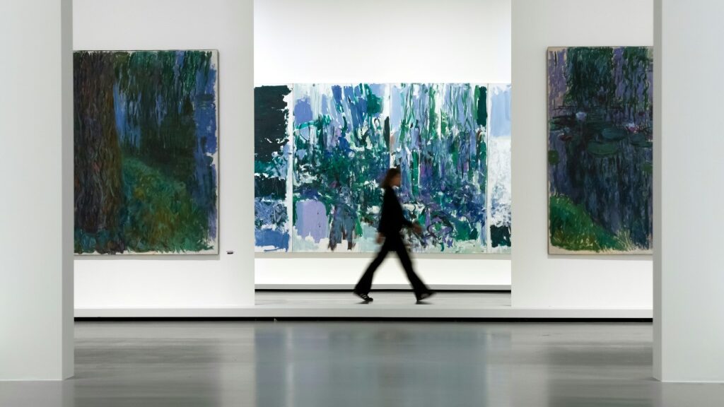 Vuitton accused over Joan Mitchell paintings in handbag ads - AFR | Online Free Press release news distribution - Vimarsana News