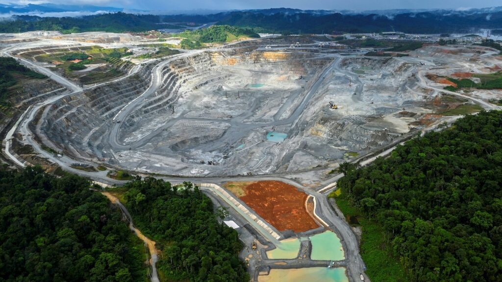 Canada's First Quantum suspends Panama mine operations - Science-Environment News - Report by AFR | Online Free Press release news distribution - Vimarsana News