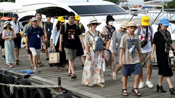 Chinese tourists return to Bali after three years Asia