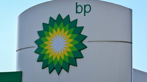 BP faces angry shareholders over climate plans