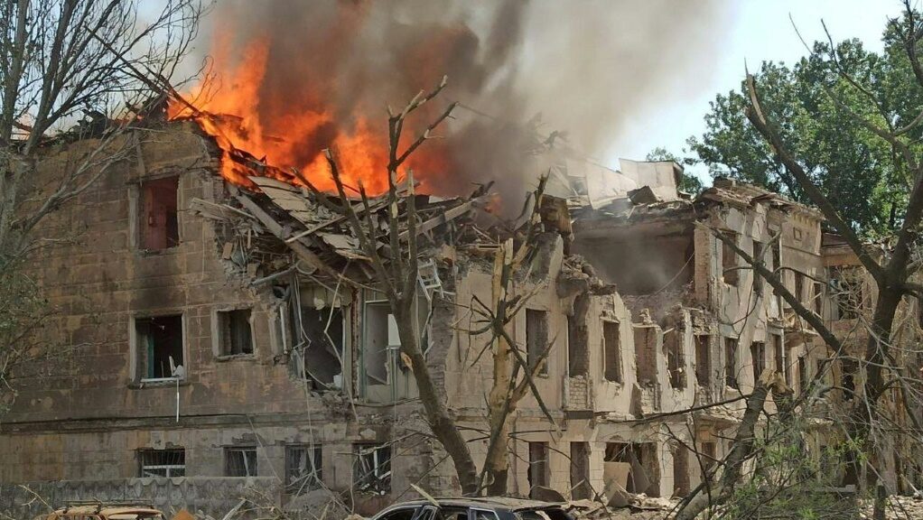 War, and words -- Ukraine, Russia writers' dilemma - American Edition News - Report by AFR | Online Free Press release news distribution - Vimarsana News