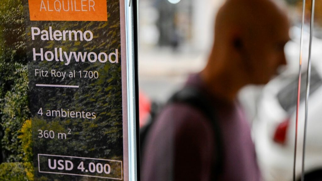 In distorted Buenos Aires rental market, it's dollar vs. peso - AFR | Online Free Press release news distribution - Vimarsana News