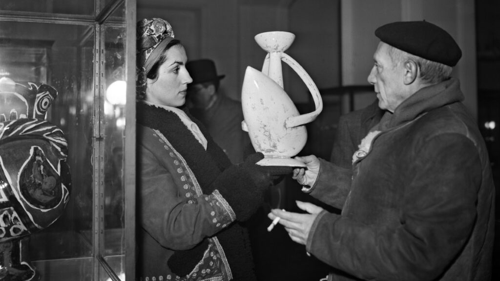 Francoise Gilot, the woman who dumped Picasso, dies aged 101 - Vimarsana News