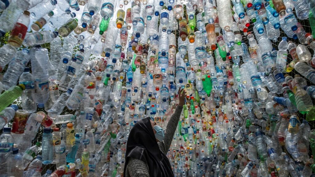 UN aims to deliver draft plastics treaty by year's end | Online Free Press release news distribution - Vimarsana News
