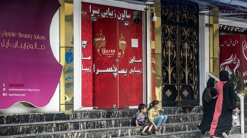 Afghan Taliban order womens beauty parlours to shut